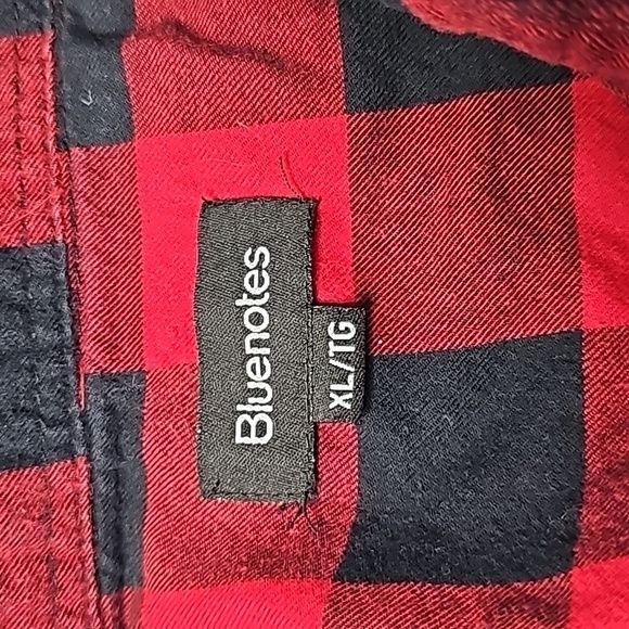 Bluenotes XL red and black plaid long sleeve button down shirt - Picture 5 of 6